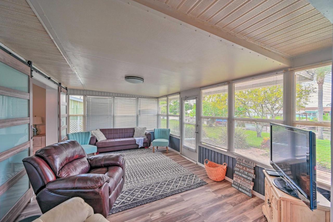 Waterfront Lake Placid Escape With Dock And Lanai Exterior photo